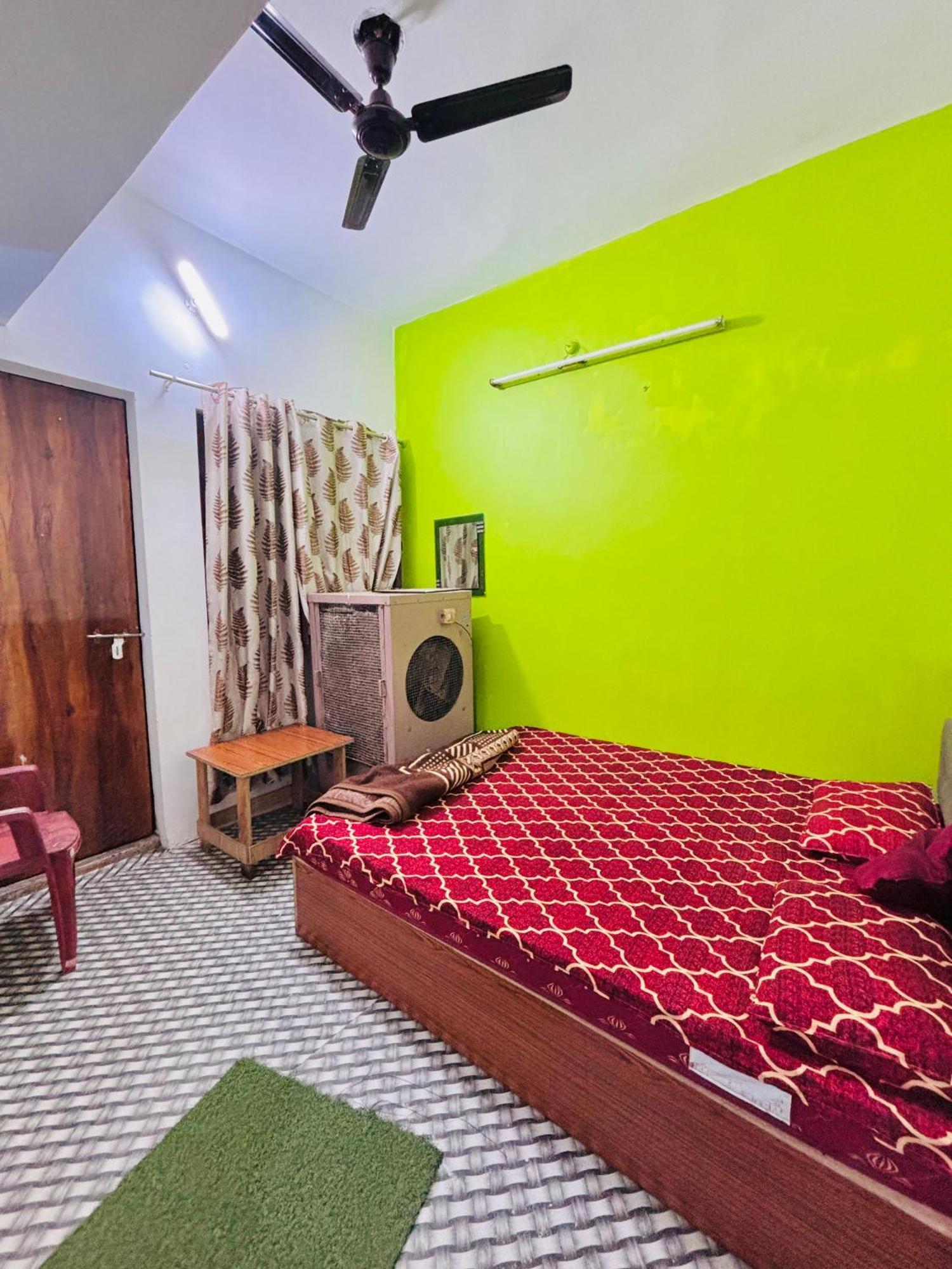 Shivalay Paying Guest House Varanasi Eksteriør bilde